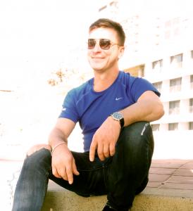 Андрей - Веб-мастер, Веб-дизайнер, CEO-специалист - центр страны