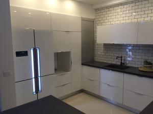 Eleganti - производство кухонь по индивидуальным заказам