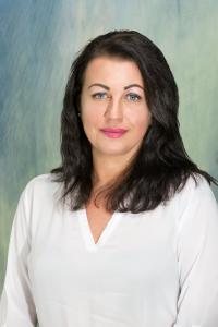 Анна - косметолог эстетист с мед.образованием.Закончила Московские и Европейские школы красоты.Опыт 19 лет.