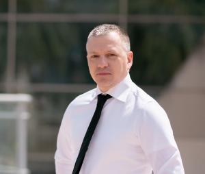 Хигер Давид адвокат и нотариус
