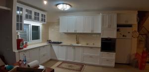 Comfort kitchens/кухни и другая мебель на заказ/רהיטים בהתאמת אישית